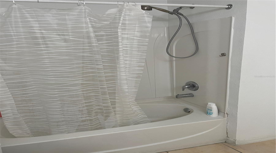 Kissimmee, Florida 34746, 3 Bedrooms Bedrooms, ,2 Bathroomsbathrooms,Residential,For Sale,Club Cortile,Mfro6307022
