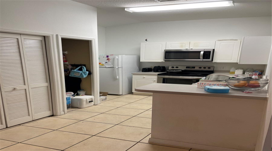 Kissimmee, Florida 34746, 3 Bedrooms Bedrooms, ,2 Bathroomsbathrooms,Residential,For Sale,Club Cortile,Mfro6307022
