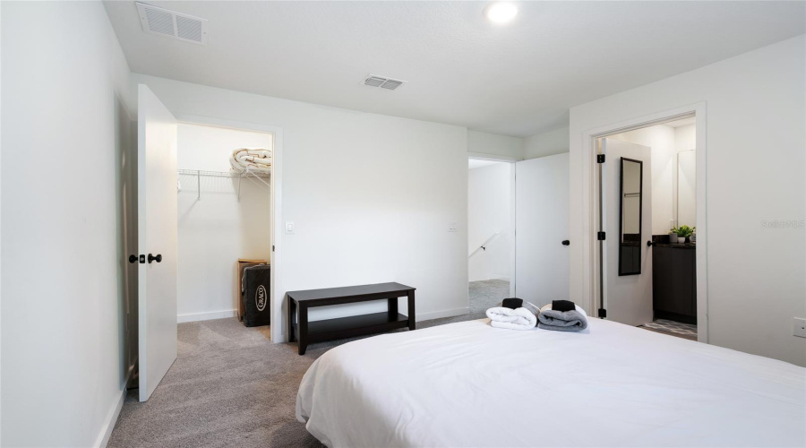 KISSIMMEE, Florida 34747, 3 Bedrooms Bedrooms, ,3 BathroomsBathrooms,Residential,For Sale,TRANQUIL TRAIL,0,MFRTB8389467