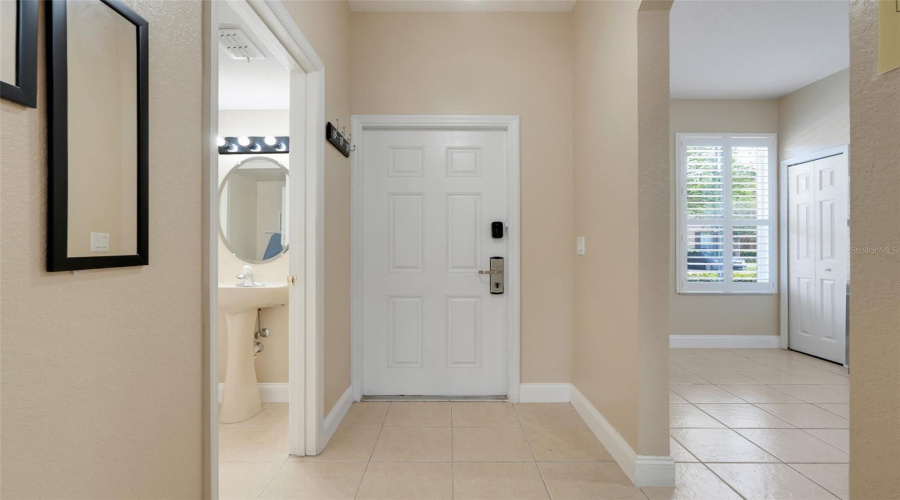 Davenport, Florida 33897, 3 Bedrooms Bedrooms, ,2 Bathroomsbathrooms,Residential,For Sale,Calabria,Mfro6313877
