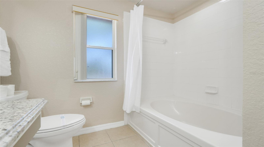 Davenport, Florida 33897, 3 Bedrooms Bedrooms, ,2 Bathroomsbathrooms,Residential,For Sale,Calabria,Mfro6313877
