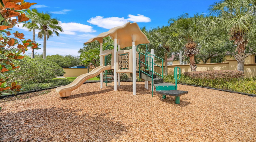 Davenport, Florida 33897, 3 Bedrooms Bedrooms, ,2 Bathroomsbathrooms,Residential,For Sale,Calabria,Mfro6313877