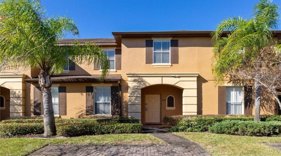 Davenport, Florida 33897, 3 Bedrooms Bedrooms, ,2 Bathroomsbathrooms,Residential,For Sale,Calabria,Mfro6313169