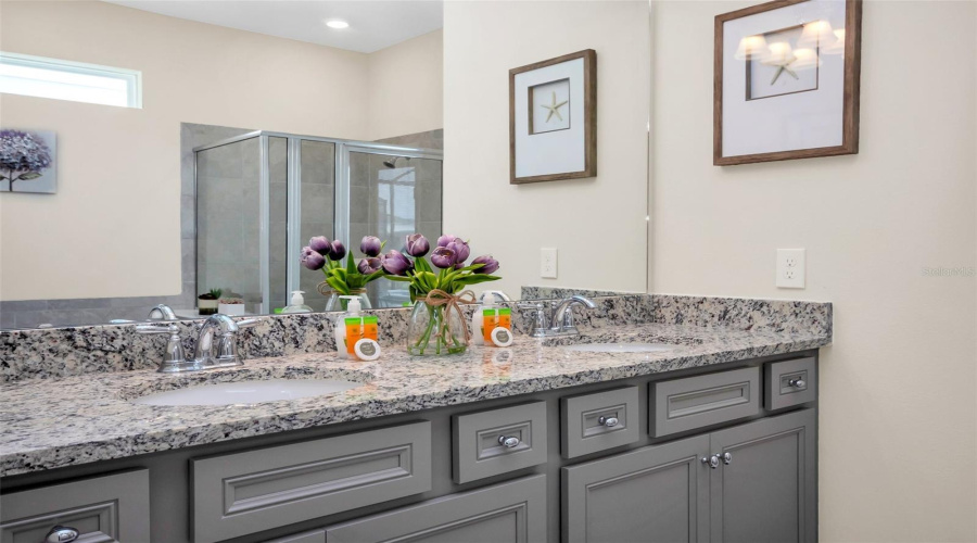 Davenport, Florida 33897, 10 Bedrooms Bedrooms, ,8 Bathroomsbathrooms,Residential,For Sale,Mahalo,Mfro6313409