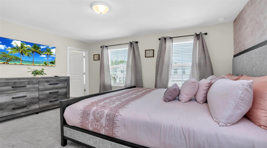 Davenport, Florida 33897, 10 Bedrooms Bedrooms, ,8 Bathroomsbathrooms,Residential,For Sale,Mahalo,Mfro6313409