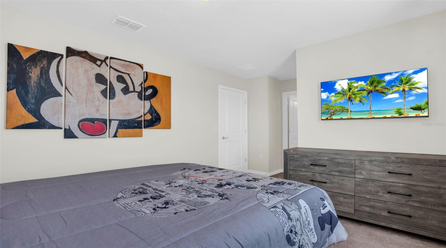Davenport, Florida 33897, 10 Bedrooms Bedrooms, ,8 Bathroomsbathrooms,Residential,For Sale,Mahalo,Mfro6313409