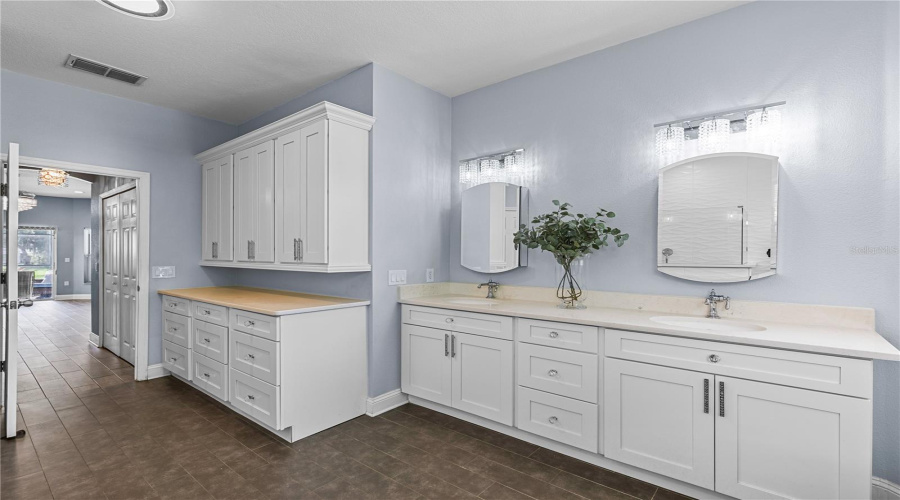 Double Vanities With Built-In Cabinets