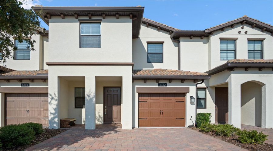 Davenport, Florida 33896, 3 Bedrooms Bedrooms, ,2 Bathroomsbathrooms,Residential,For Sale,Royal St George,Mfrs5127893