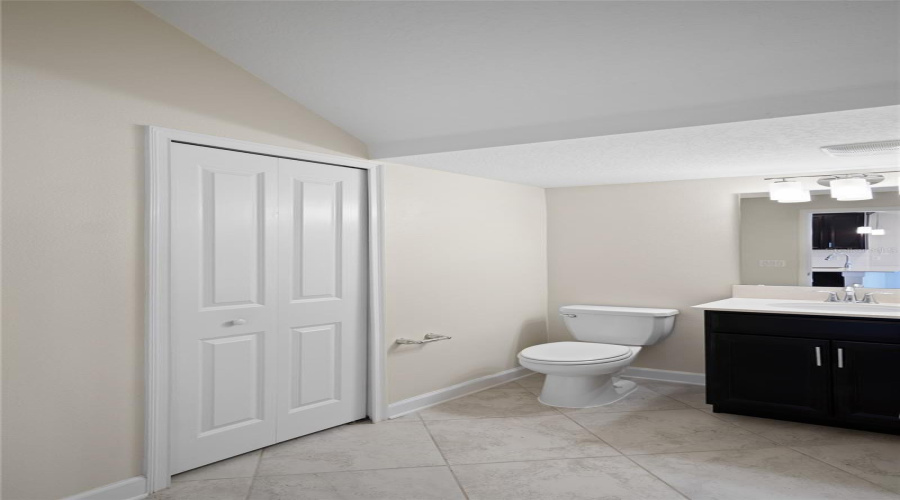Davenport, Florida 33896, 3 Bedrooms Bedrooms, ,2 Bathroomsbathrooms,Residential,For Sale,Royal St George,Mfrs5127893