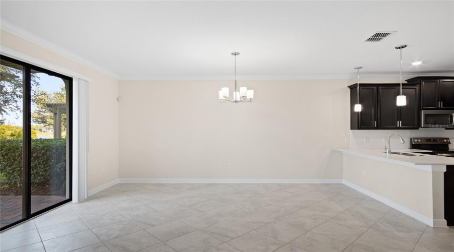 Davenport, Florida 33896, 3 Bedrooms Bedrooms, ,2 Bathroomsbathrooms,Residential,For Sale,Royal St George,Mfrs5127893