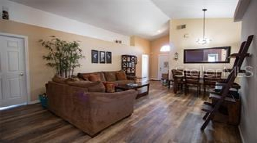 Kissimmee, Florida 34746, 4 Bedrooms Bedrooms, ,2 Bathroomsbathrooms,Residential,For Sale,Eagle Crossing,Mfrs5127992