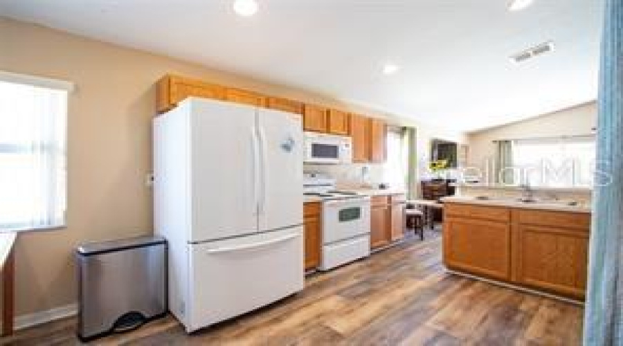 Kissimmee, Florida 34746, 4 Bedrooms Bedrooms, ,2 Bathroomsbathrooms,Residential,For Sale,Eagle Crossing,Mfrs5127992