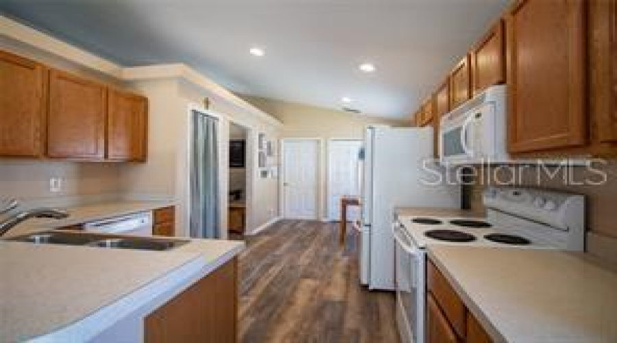 Kissimmee, Florida 34746, 4 Bedrooms Bedrooms, ,2 Bathroomsbathrooms,Residential,For Sale,Eagle Crossing,Mfrs5127992