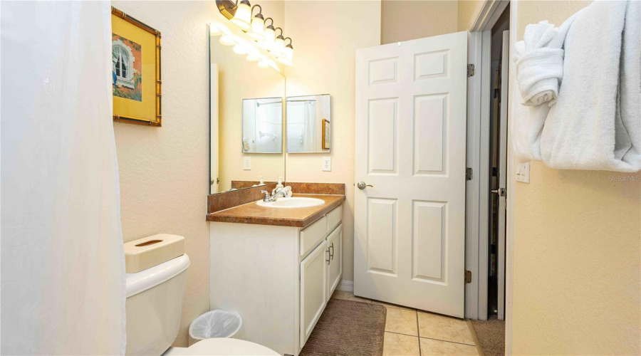 Davenport, Florida 33897, 3 Bedrooms Bedrooms, ,2 Bathroomsbathrooms,Residential,For Sale,Rum,Mfro6313805