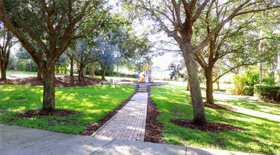 Davenport, Florida 33897, 3 Bedrooms Bedrooms, ,2 Bathroomsbathrooms,Residential,For Sale,Rum,Mfro6313805