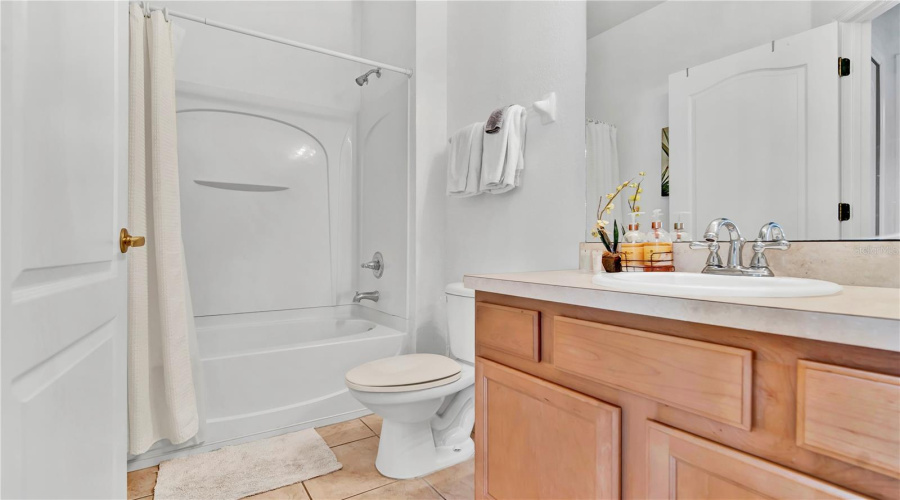 Kissimmee, Florida 34746, 4 Bedrooms Bedrooms, ,3 Bathroomsbathrooms,Residential,For Sale,Caravelle,Mfro6313949