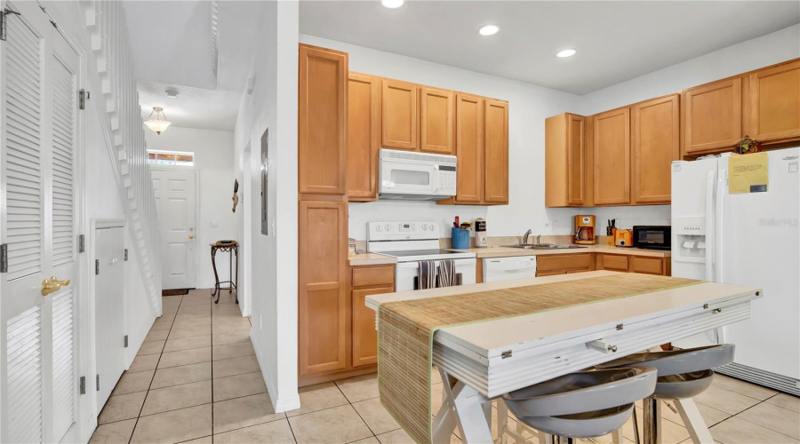 Kissimmee, Florida 34746, 4 Bedrooms Bedrooms, ,3 Bathroomsbathrooms,Residential,For Sale,Caravelle,Mfro6313949