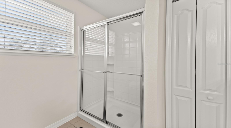 Kissimmee, Florida 34747, 5 Bedrooms Bedrooms, ,4 Bathroomsbathrooms,Residential,For Sale,Stromboli,Mfrs5127928