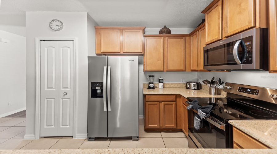 Kissimmee, Florida 34747, 5 Bedrooms Bedrooms, ,4 Bathroomsbathrooms,Residential,For Sale,Stromboli,Mfrs5127928