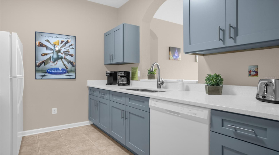 Kissimmee, Florida 34747, 3 Bedrooms Bedrooms, ,2 Bathroomsbathrooms,Residential,For Sale,Silver Palm,Mfrs5127907