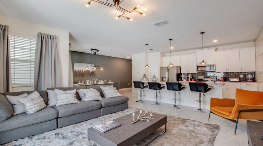 Kissimmee, Florida 34746, 4 Bedrooms Bedrooms, ,3 Bathroomsbathrooms,Residential,For Sale,Lullaby,Mfro6313238