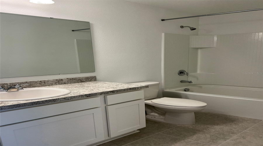 Davenport, Florida 33837, 3 Bedrooms Bedrooms, ,2 Bathroomsbathrooms,Residential,For Sale,Mandovi,Mfrs5128042