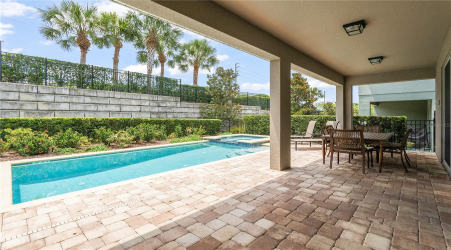 Kissimmee, Florida 34747, 5 Bedrooms Bedrooms, ,5 Bathroomsbathrooms,Residential,For Sale,Pendant,Mfrs5127970