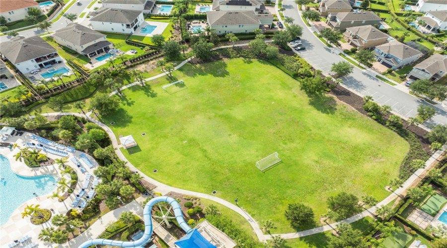 Kissimmee, Florida 34747, 5 Bedrooms Bedrooms, ,5 Bathroomsbathrooms,Residential,For Sale,Pendant,Mfrs5127970