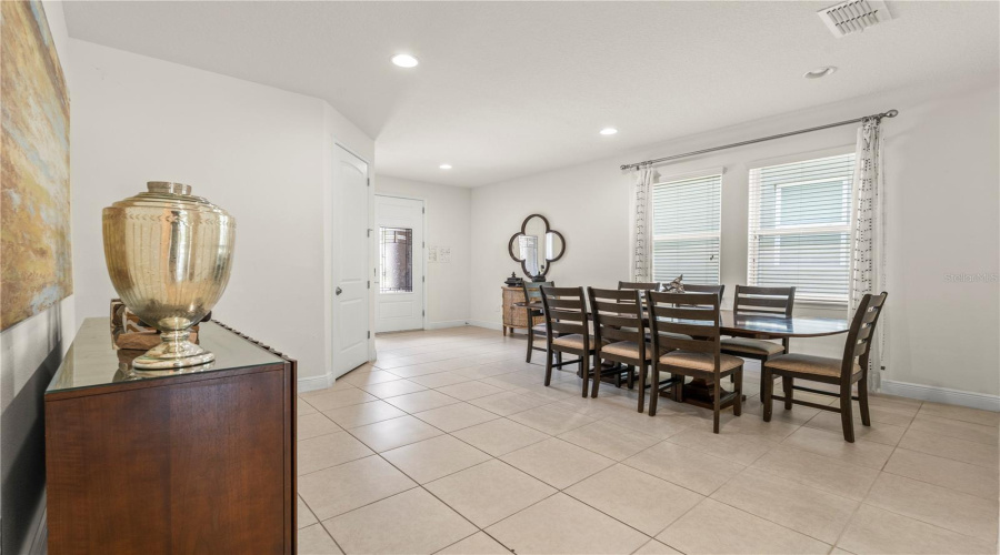 Kissimmee, Florida 34747, 5 Bedrooms Bedrooms, ,5 Bathroomsbathrooms,Residential,For Sale,Pendant,Mfrs5127970