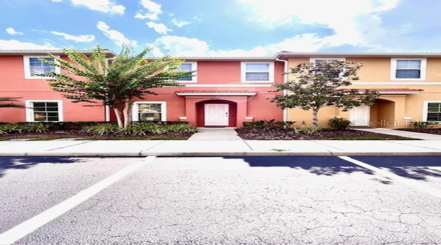 3014 Red Ginger Rd 2 Bedroom, 2.5 Bath Townhouse With Spa