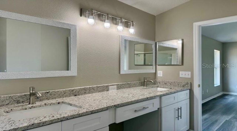 Davenport, Florida 33897, 3 Bedrooms Bedrooms, ,2 Bathroomsbathrooms,Residential,For Sale,Dalton,Mfro6314135
