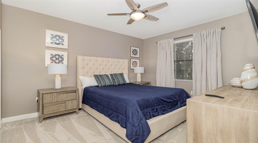 Davenport, Florida 33896, 8 Bedrooms Bedrooms, ,5 Bathroomsbathrooms,Residential,For Sale,Rolling Fairway,Mfro6313772