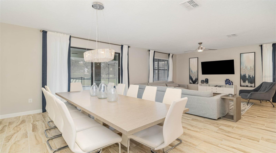 Davenport, Florida 33896, 8 Bedrooms Bedrooms, ,5 Bathroomsbathrooms,Residential,For Sale,Rolling Fairway,Mfro6313772