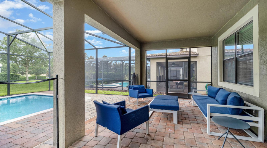 Davenport, Florida 33896, 8 Bedrooms Bedrooms, ,5 Bathroomsbathrooms,Residential,For Sale,Rolling Fairway,Mfro6313772