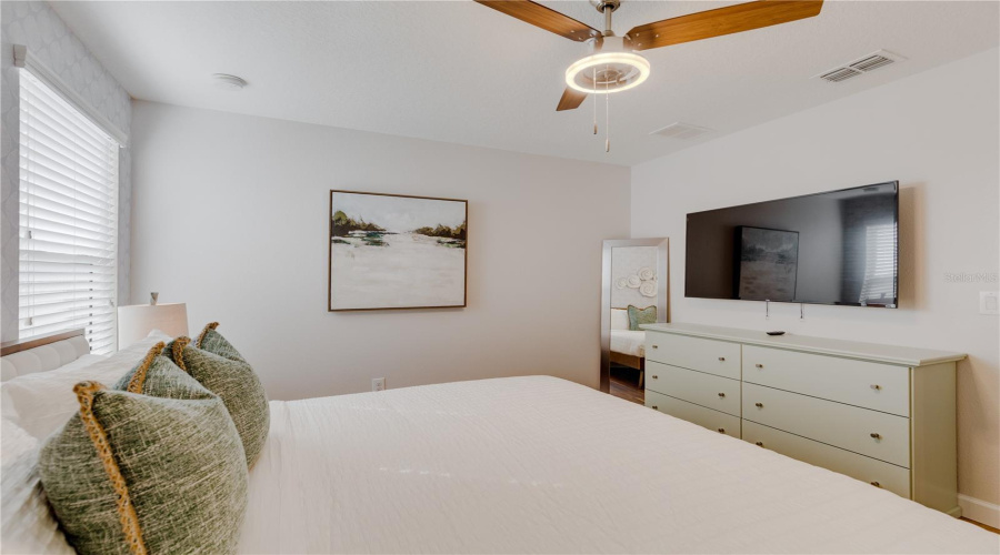Davenport, Florida 33896, 8 Bedrooms Bedrooms, ,5 Bathroomsbathrooms,Residential,For Sale,Wexford,Mfro6313469