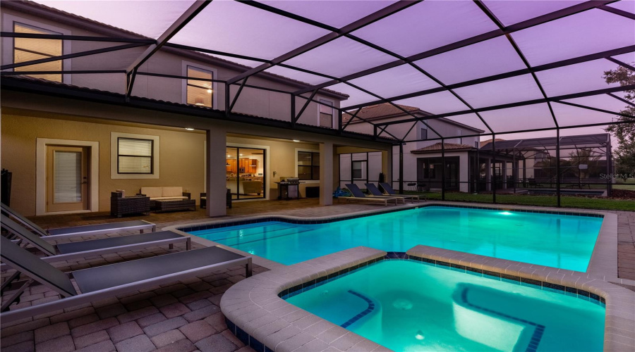 Davenport, Florida 33896, 8 Bedrooms Bedrooms, ,5 Bathroomsbathrooms,Residential,For Sale,Wexford,Mfro6313469