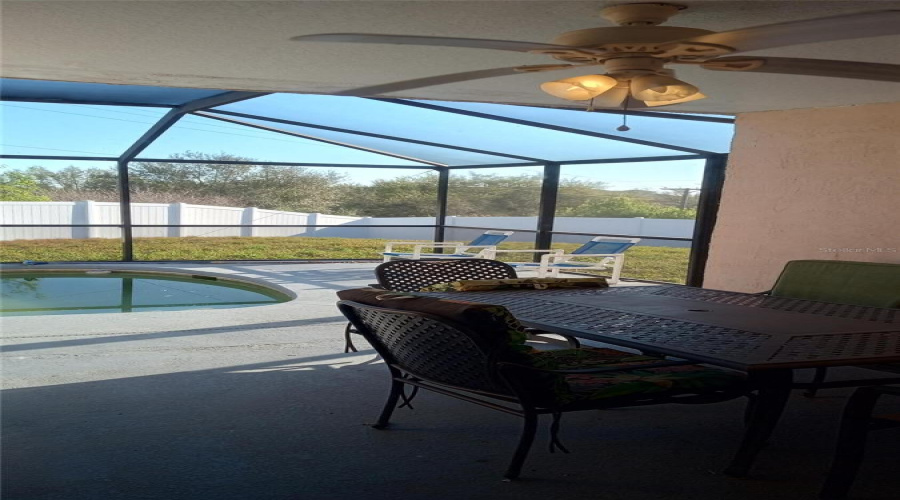 Davenport, Florida 33897, 4 Bedrooms Bedrooms, ,2 Bathroomsbathrooms,Residential,For Sale,Hillcrest,Mfro6314274