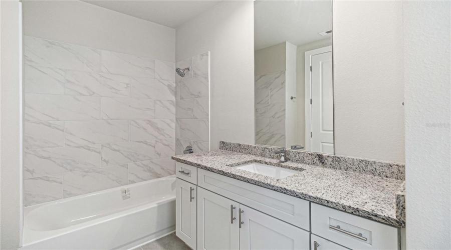 Kissimmee, Florida 34747, 3 Bedrooms Bedrooms, ,3 Bathroomsbathrooms,Residential,For Sale,Sunflower,Mfrs5128070