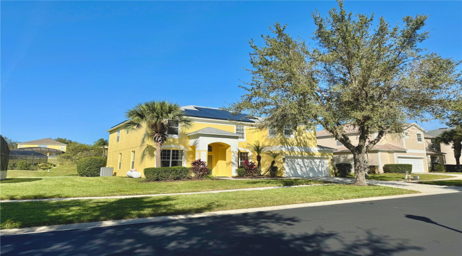 Kissimmee, Florida 34747, 7 Bedrooms Bedrooms, ,6 Bathroomsbathrooms,Residential,For Sale,La Isla,Mfro6312294
