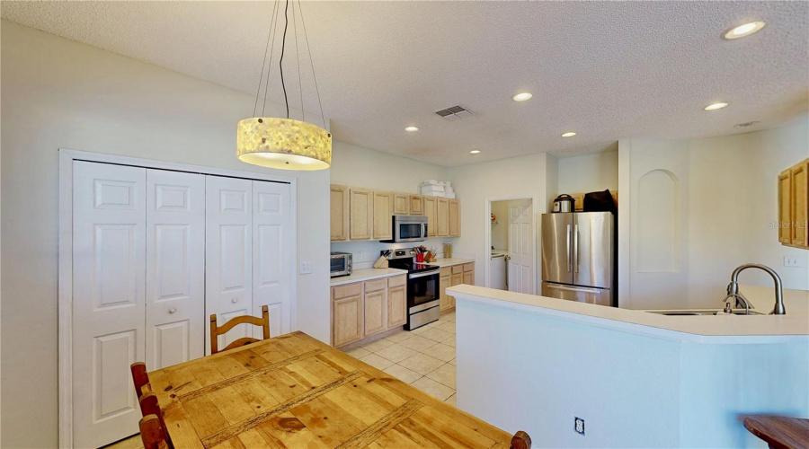 Kissimmee, Florida 34747, 7 Bedrooms Bedrooms, ,6 Bathroomsbathrooms,Residential,For Sale,La Isla,Mfro6312294