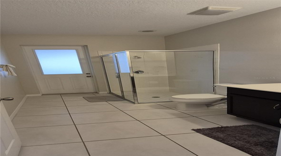 Kissimmee, Florida 34747, 6 Bedrooms Bedrooms, ,5 Bathroomsbathrooms,Residential,For Sale,Nassau Point,Mfro6313978
