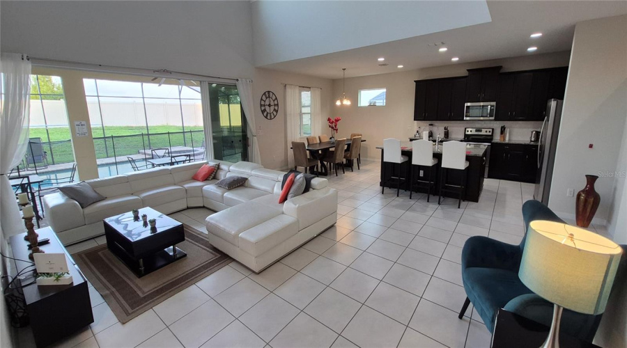 Kissimmee, Florida 34747, 6 Bedrooms Bedrooms, ,5 Bathroomsbathrooms,Residential,For Sale,Nassau Point,Mfro6313978