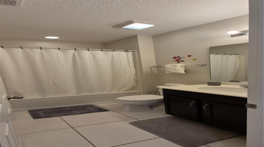 Kissimmee, Florida 34747, 6 Bedrooms Bedrooms, ,5 Bathroomsbathrooms,Residential,For Sale,Nassau Point,Mfro6313978