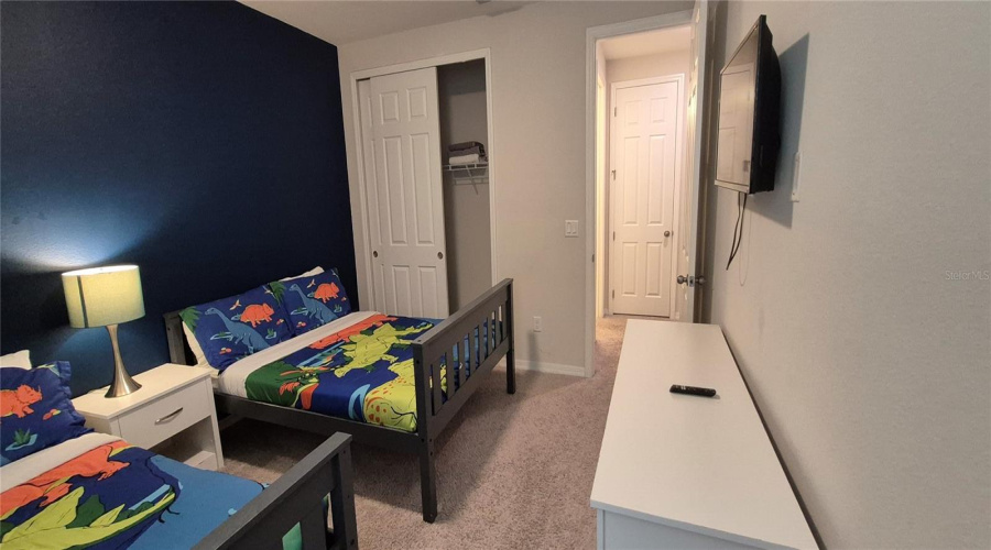 Kissimmee, Florida 34747, 6 Bedrooms Bedrooms, ,5 Bathroomsbathrooms,Residential,For Sale,Nassau Point,Mfro6313978