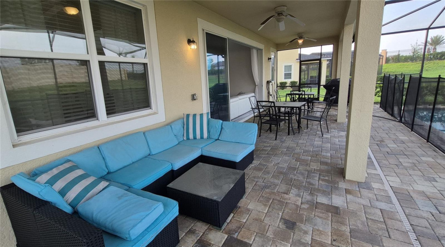 Kissimmee, Florida 34747, 6 Bedrooms Bedrooms, ,5 Bathroomsbathrooms,Residential,For Sale,Nassau Point,Mfro6313978