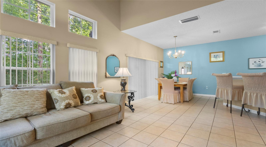 Living Room/Dining Room