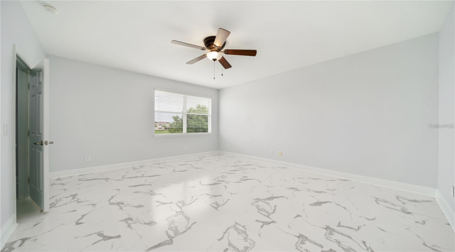 Davenport, Florida 33837, 5 Bedrooms Bedrooms, ,4 Bathroomsbathrooms,Residential,For Sale,Pinehurst,Mfrs5127597