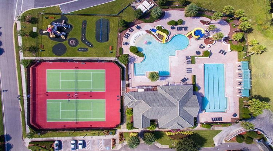Davenport, Florida 33837, 5 Bedrooms Bedrooms, ,4 Bathroomsbathrooms,Residential,For Sale,Pinehurst,Mfrs5127597