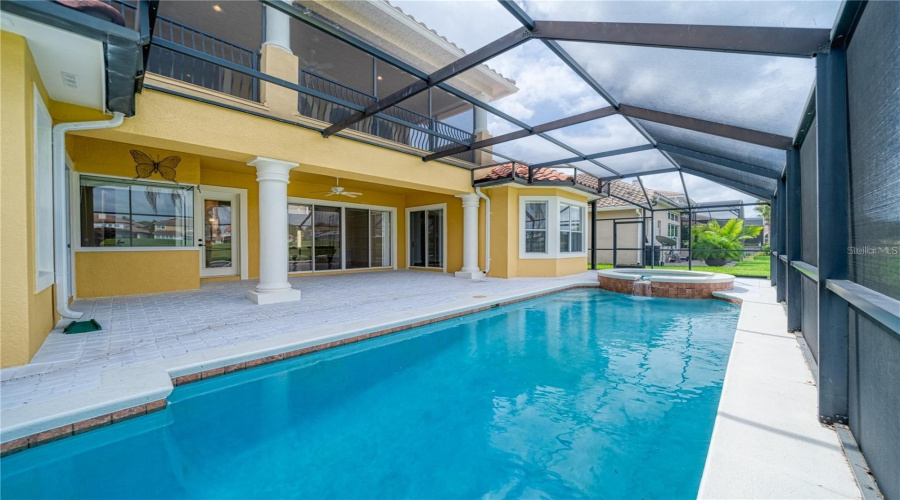 Davenport, Florida 33837, 5 Bedrooms Bedrooms, ,4 Bathroomsbathrooms,Residential,For Sale,Pinehurst,Mfrs5127597