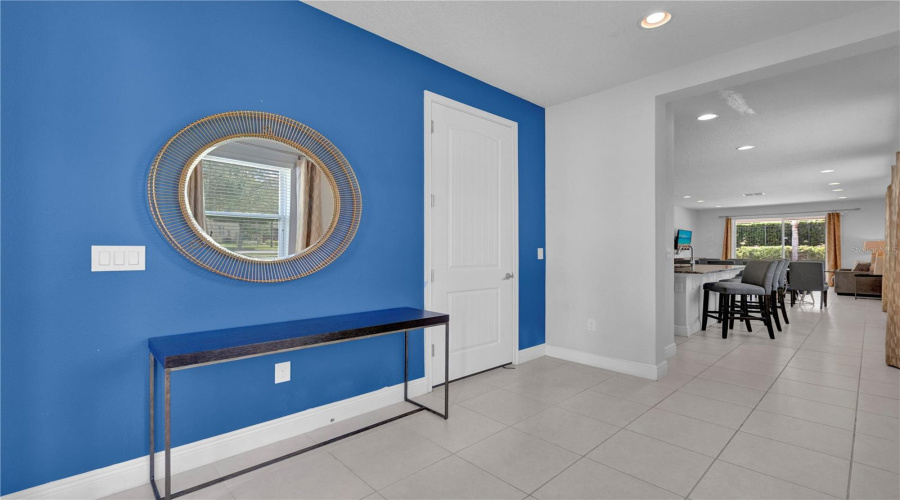 Kissimmee, Florida 34747, 8 Bedrooms Bedrooms, ,7 Bathroomsbathrooms,Residential,For Sale,Marker,Mfro6314403
